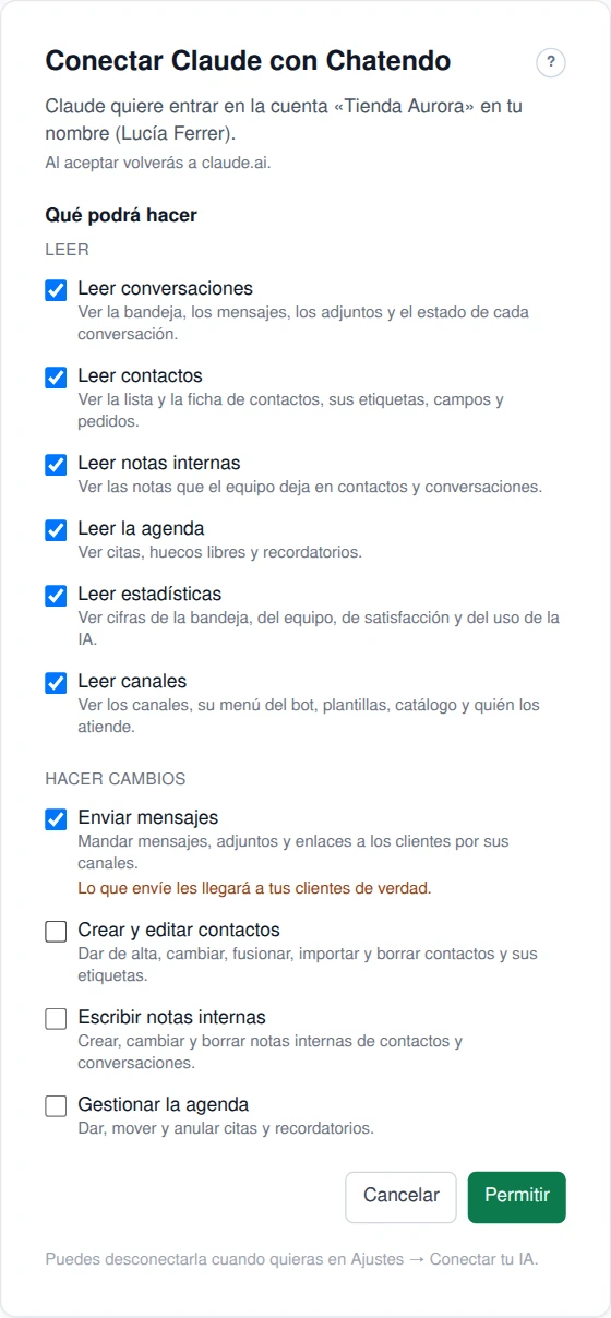 La pantalla de aprobación: qué IA pide entrar, en qué cuenta, y los permisos. Lo de leer viene marcado; lo que cambia cosas, solo si lo marcas. «Enviar mensajes» avisa de que llega al cliente de verdad.
